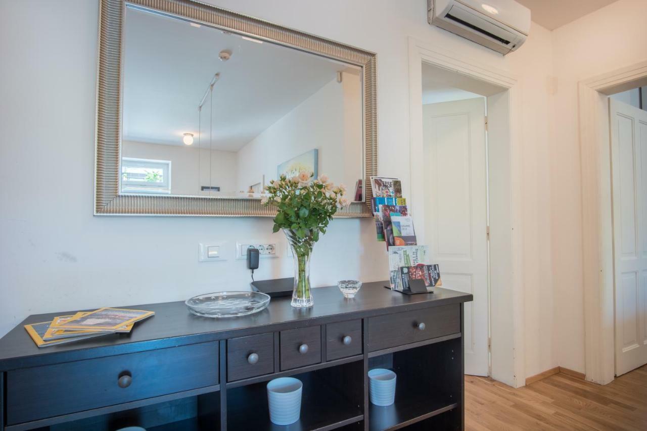 Luxury Central Apartment ليوبليانا المظهر الخارجي الصورة